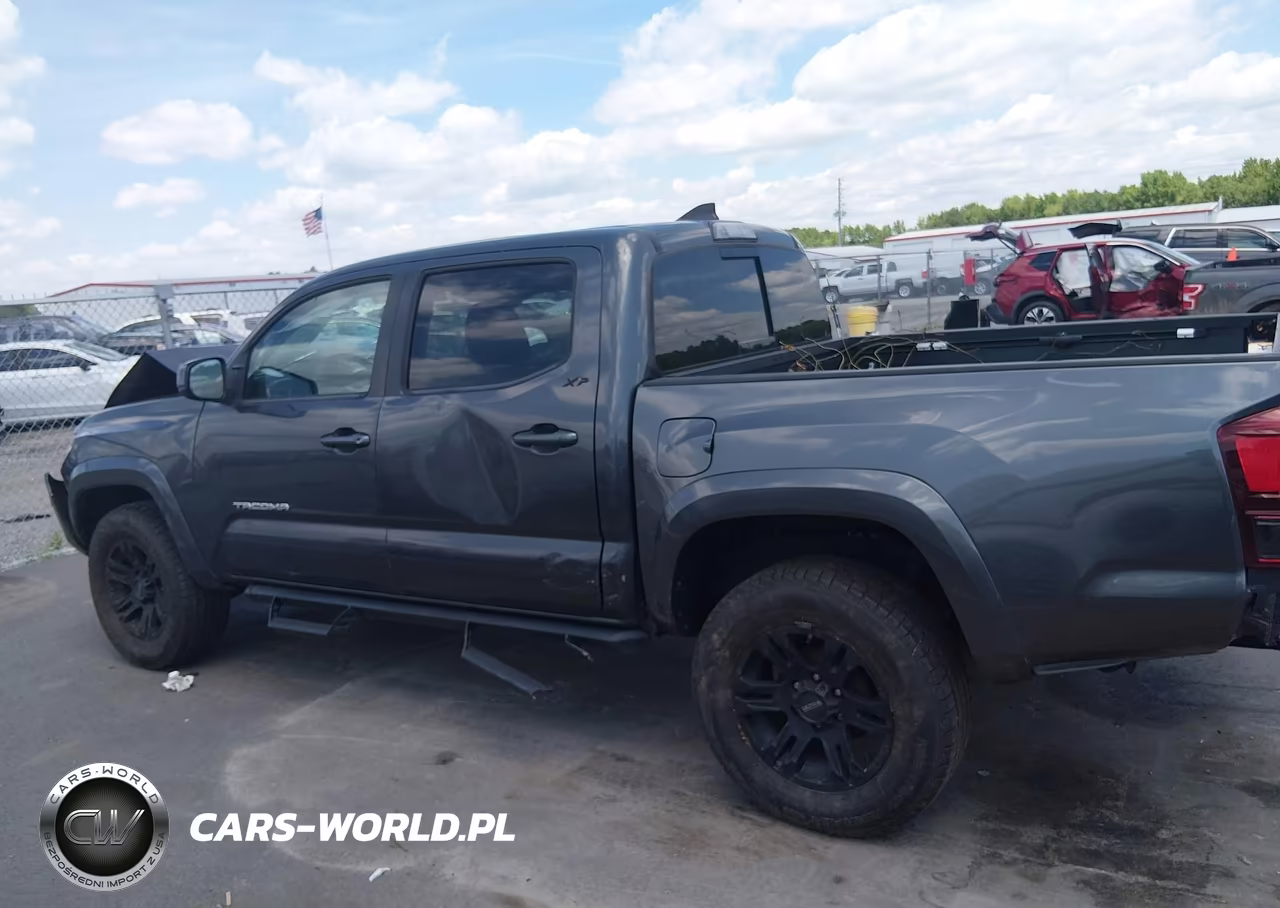 2018 Toyota Tacoma Sr5 V6 VIN:3TMAZ5CN6JM077758 - 14