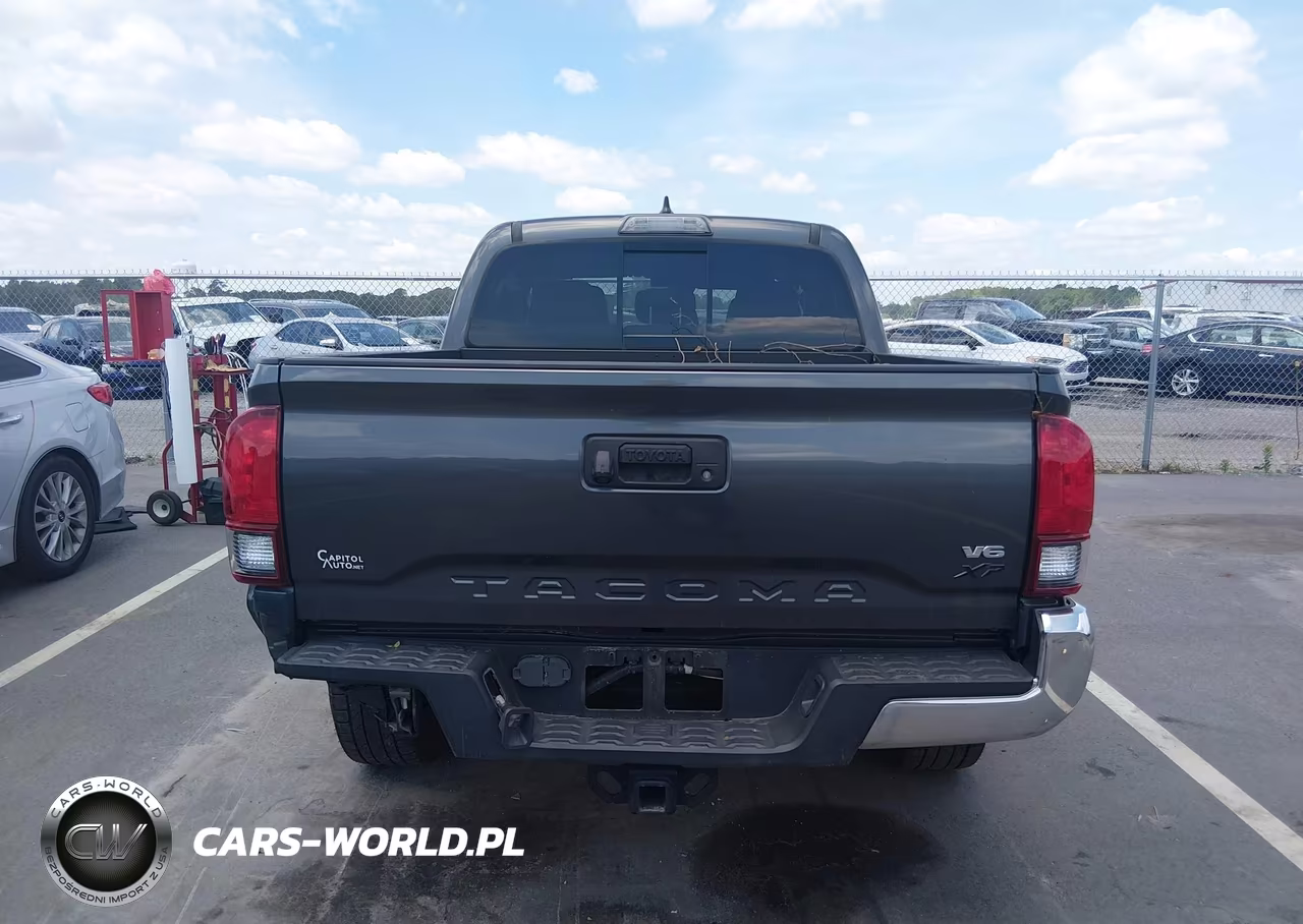 2018 Toyota Tacoma Sr5 V6 VIN:3TMAZ5CN6JM077758 - 16