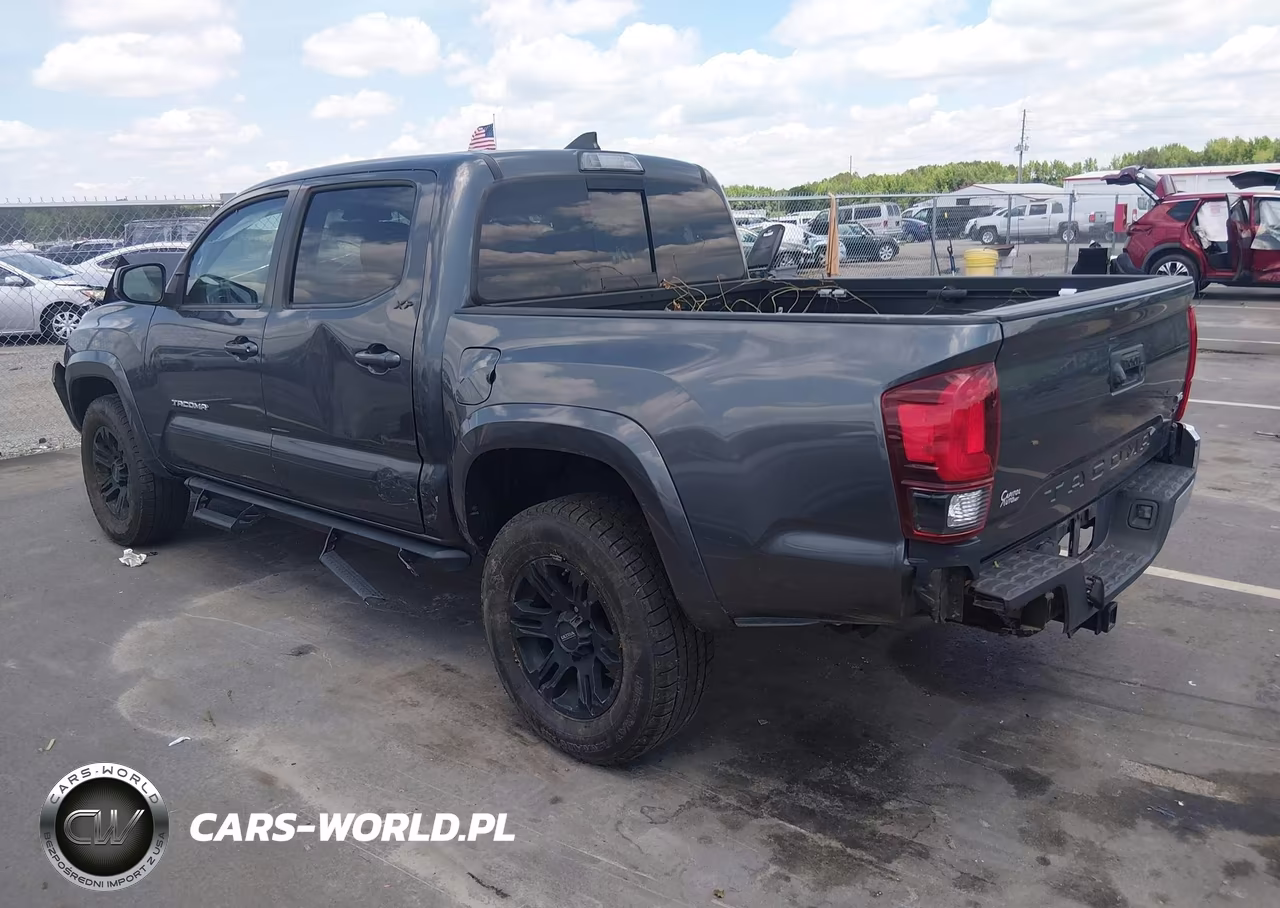2018 Toyota Tacoma Sr5 V6 VIN:3TMAZ5CN6JM077758 - 3