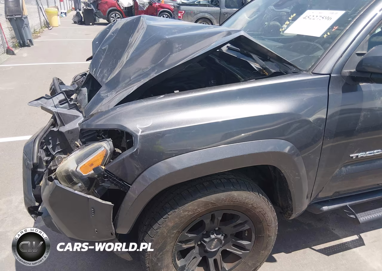 2018 Toyota Tacoma Sr5 V6 VIN:3TMAZ5CN6JM077758 - 6