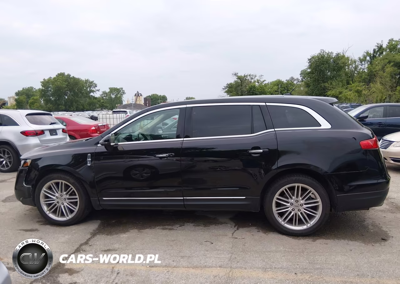 2019 Lincoln Mkt Reserve VIN:2LMHJ5AT6KBL00214 - 14