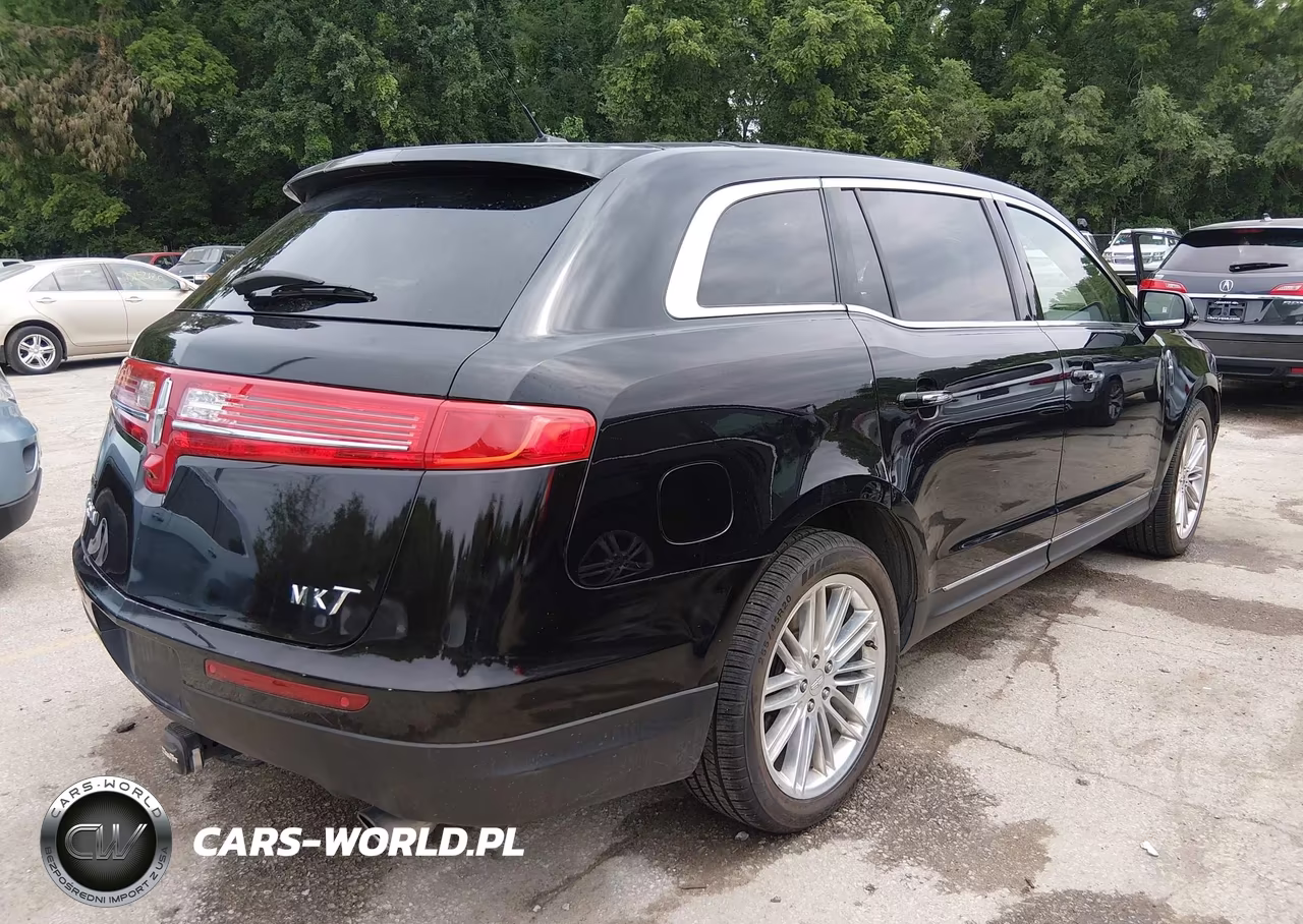2019 Lincoln Mkt Reserve VIN:2LMHJ5AT6KBL00214 - 4