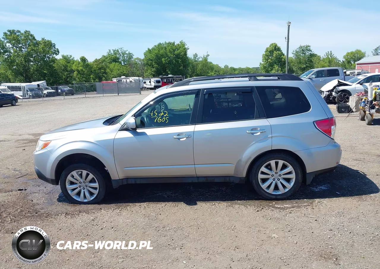 2012 Subaru Forester 2.5X Limited VIN:JF2SHAFC1CH465127 - 14