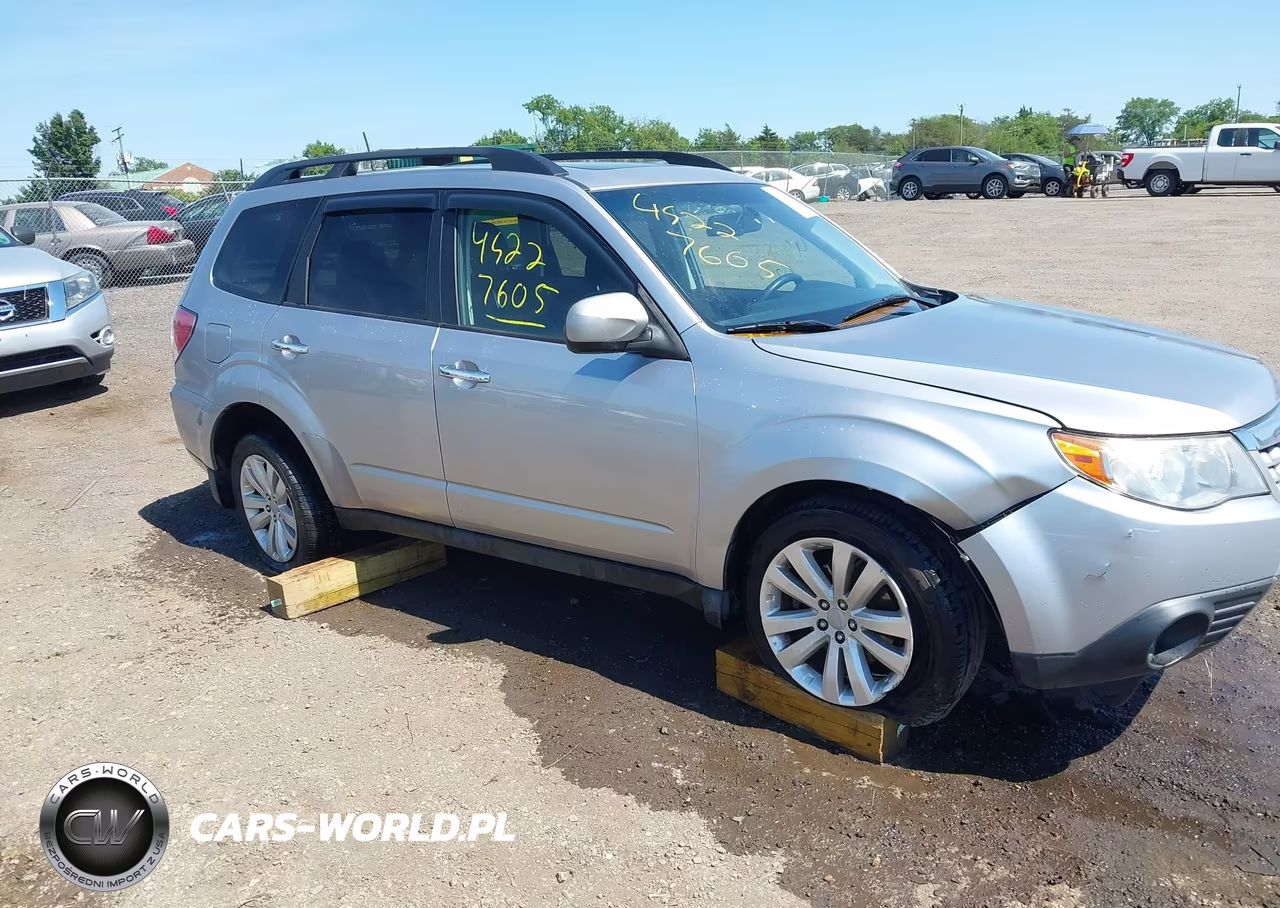 2012 Subaru Forester 2.5X Limited VIN:JF2SHAFC1CH465127 - 6