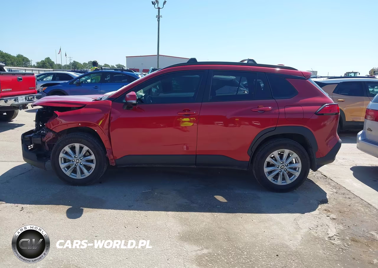 2022 Toyota Corolla Cross Le VIN:7MUCAAAG3NV030017 - 15