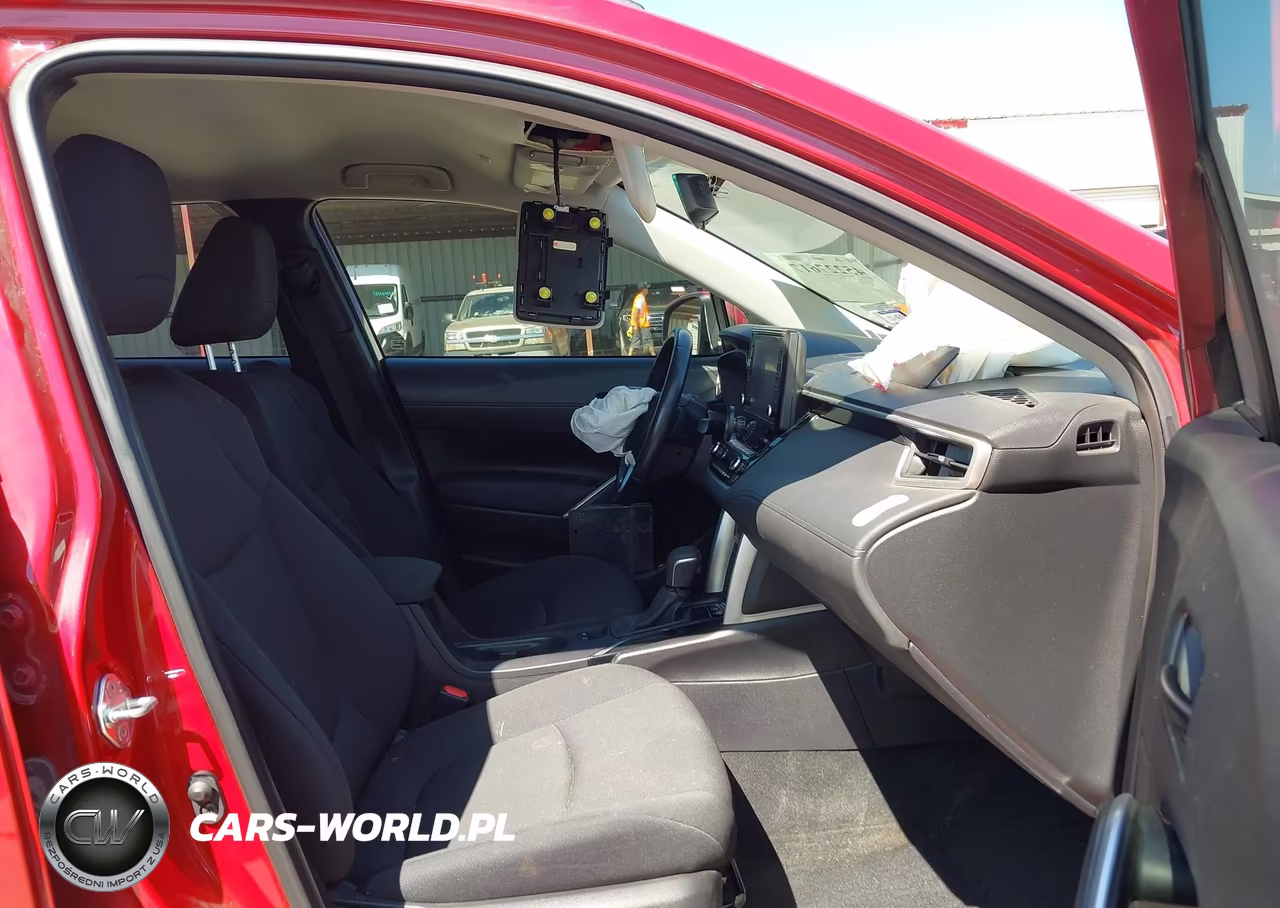 2022 Toyota Corolla Cross Le VIN:7MUCAAAG3NV030017 - 5
