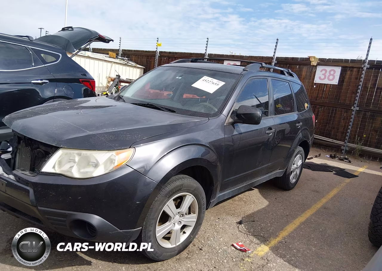 2013 Subaru Forester 2.5X VIN:JF2SHABC8DH440880 - 14