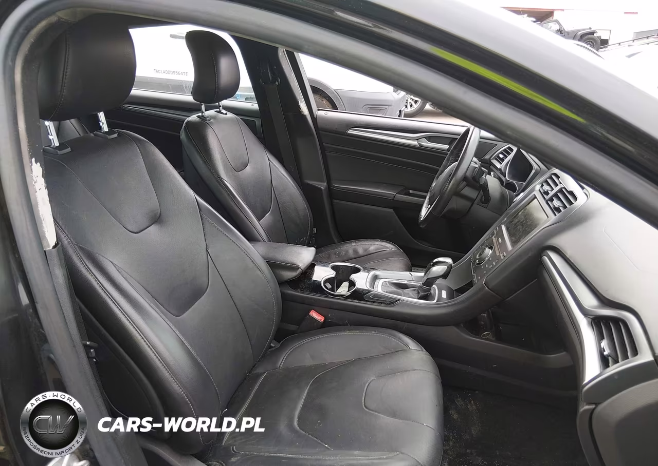 2015 Ford Fusion Titanium VIN:3FA6P0D91FR246343 - 5