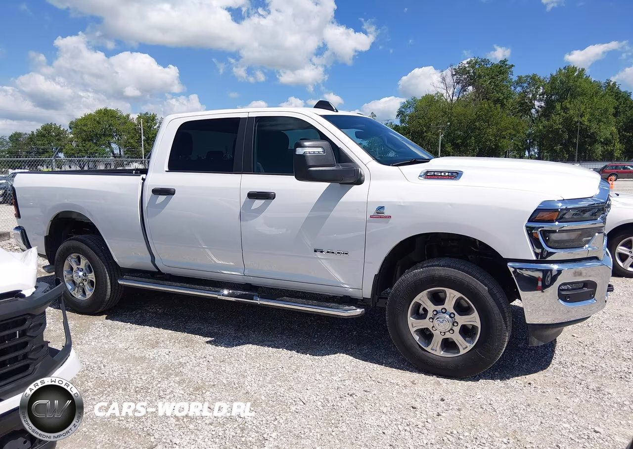 2026 Ram 2500 VIN:3C6UR5DL0TG301240 - 13