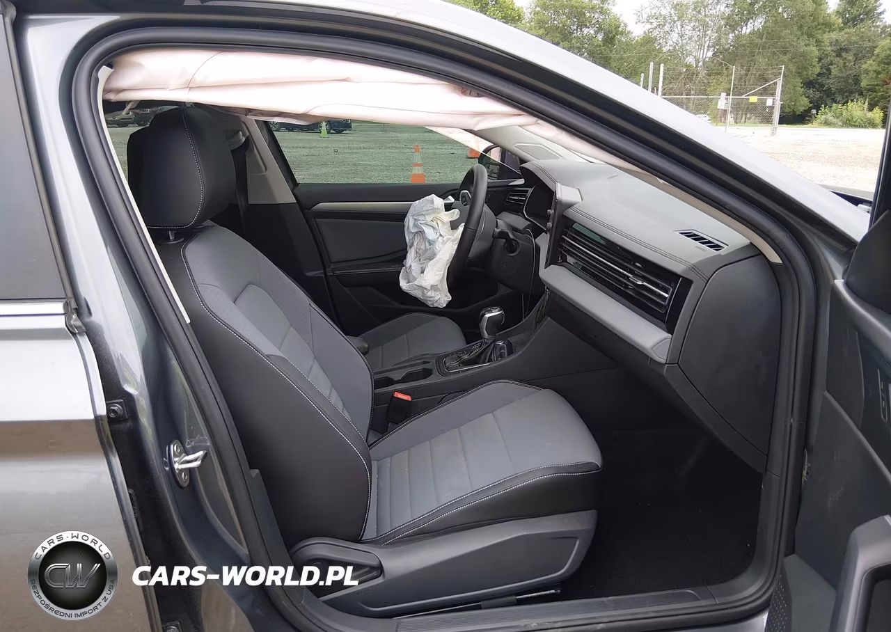 2026 Volkswagen Jetta Se VIN:3VW7W7BU8TM019223 - 5
