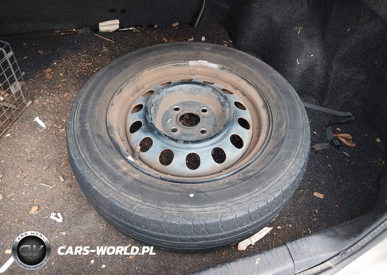 1999 Toyota Corolla Le VIN:1NXBR12E4XZ148552 - 11