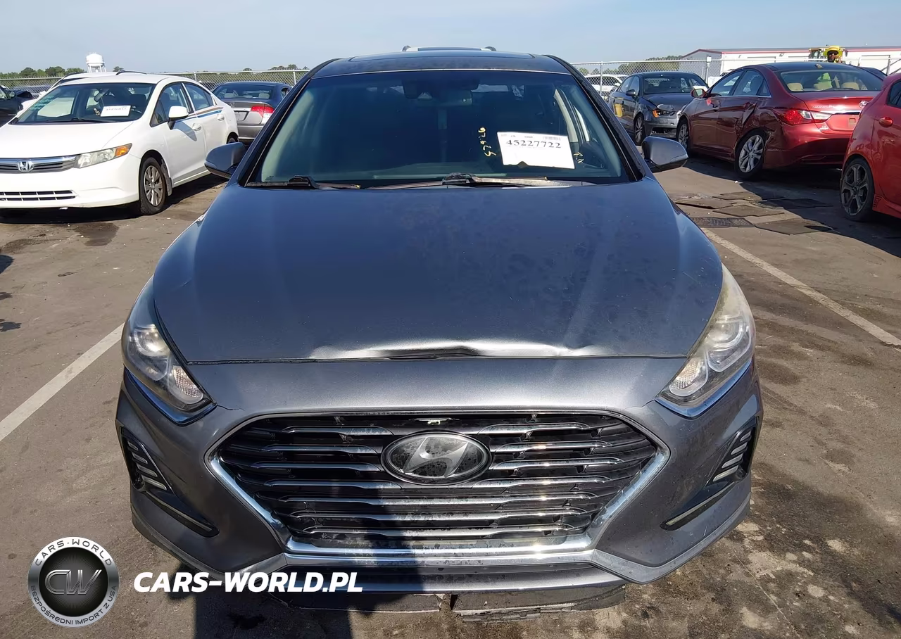 2018 Hyundai Sonata Limited VIN:5NPE34AF9JH696112 - 13