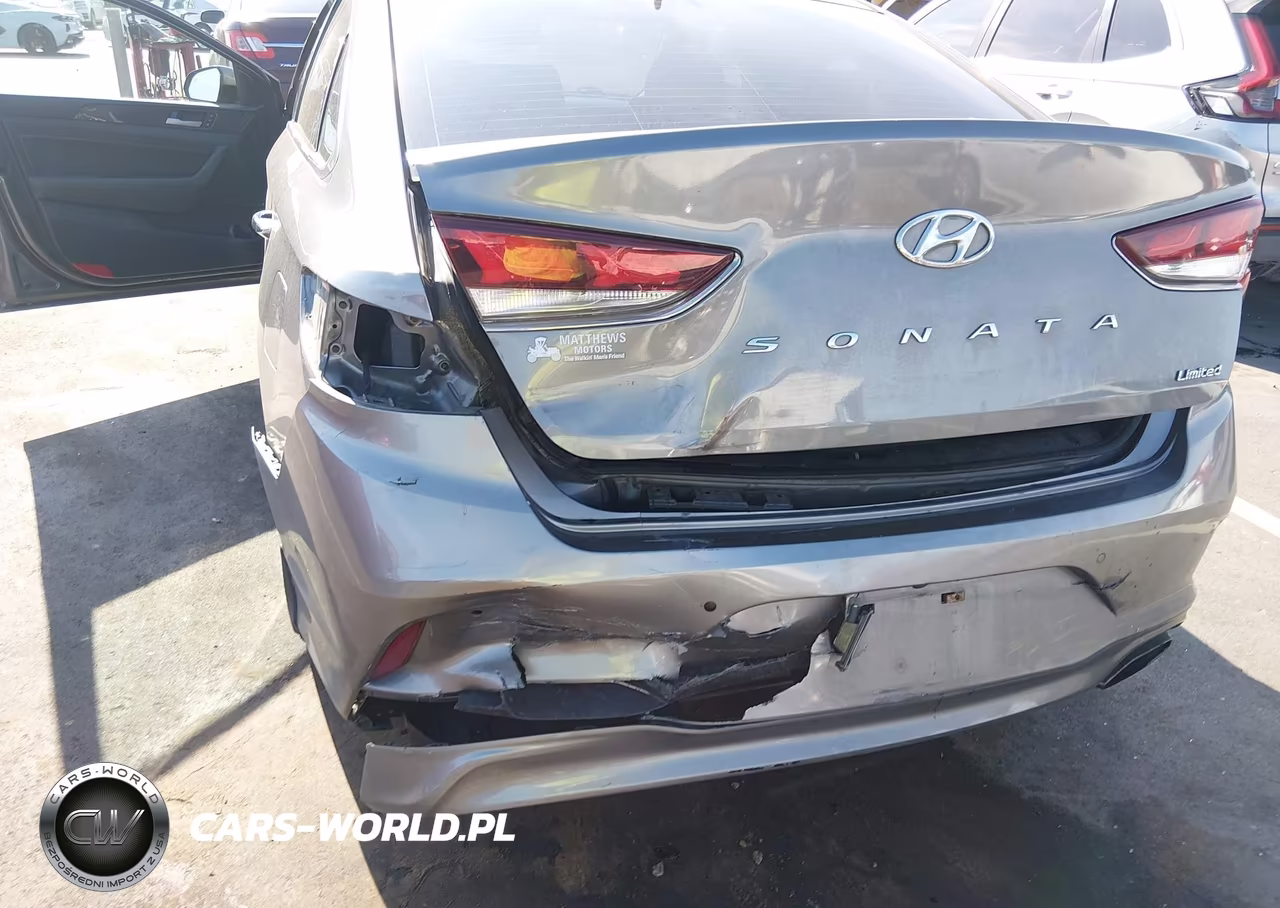 2018 Hyundai Sonata Limited VIN:5NPE34AF9JH696112 - 6