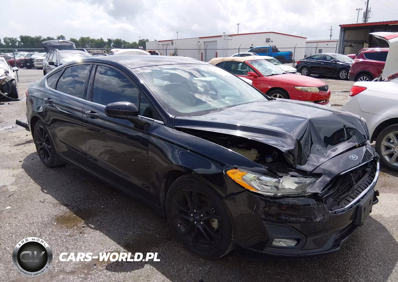 2019 Ford Fusion Se – zdjęcie 1 z 16