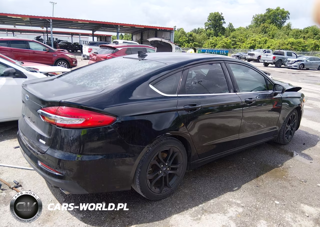 2019 Ford Fusion Se VIN:3FA6P0HD3KR198188 - 4