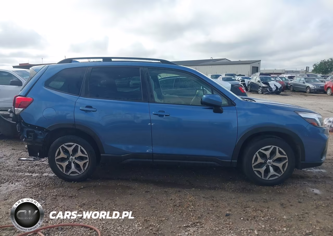 2020 Subaru Forester Premium VIN:JF2SKAJC3LH537230 - 13
