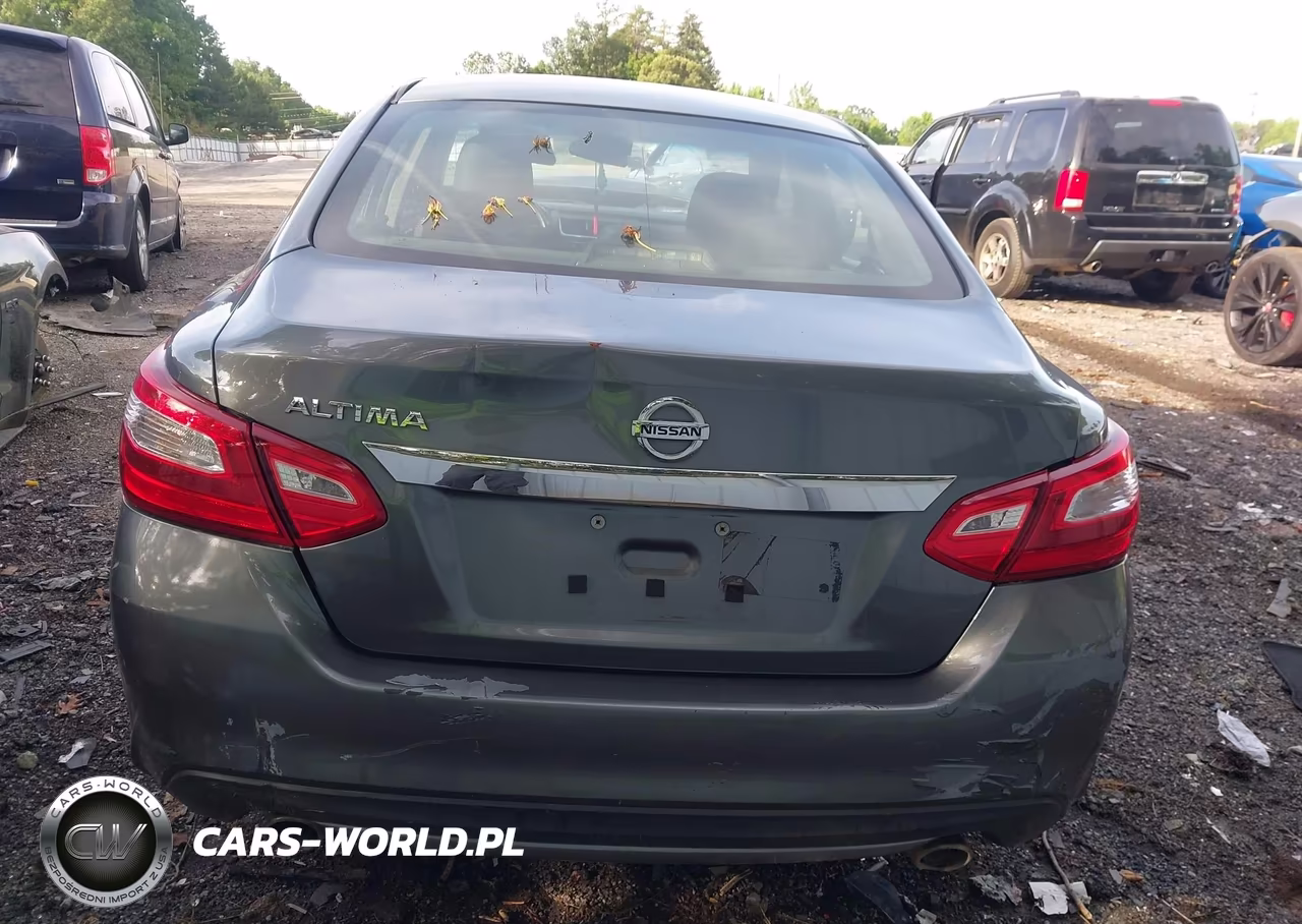 2017 Nissan Altima 2.5 S VIN:1N4AL3AP7HN327380 - 16