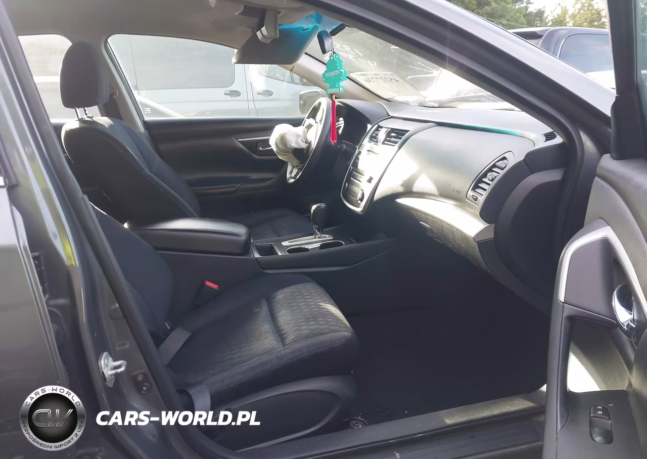 2017 Nissan Altima 2.5 S VIN:1N4AL3AP7HN327380 - 5