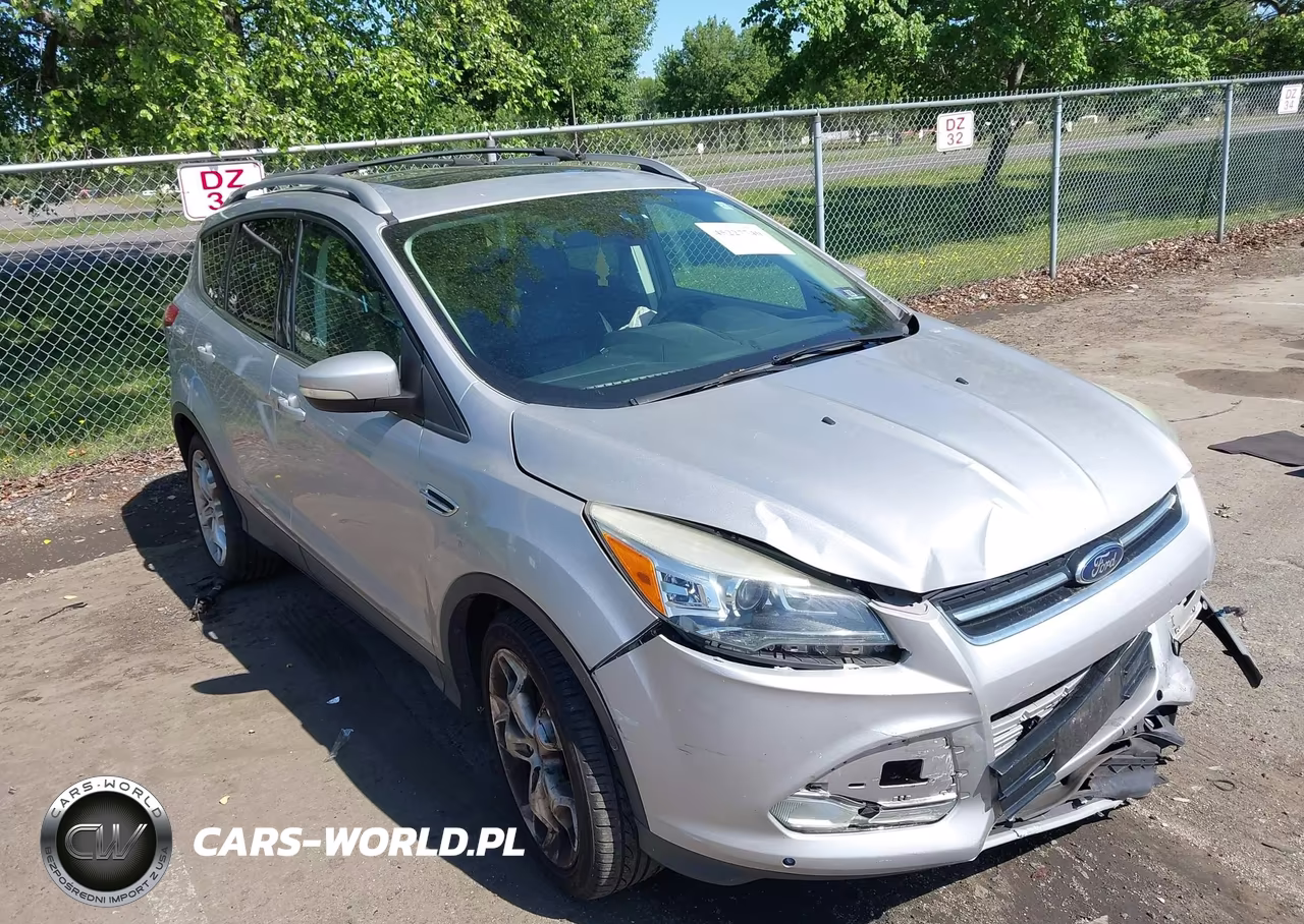 2014 Ford Escape Titanium – zdjęcie 1 z 16