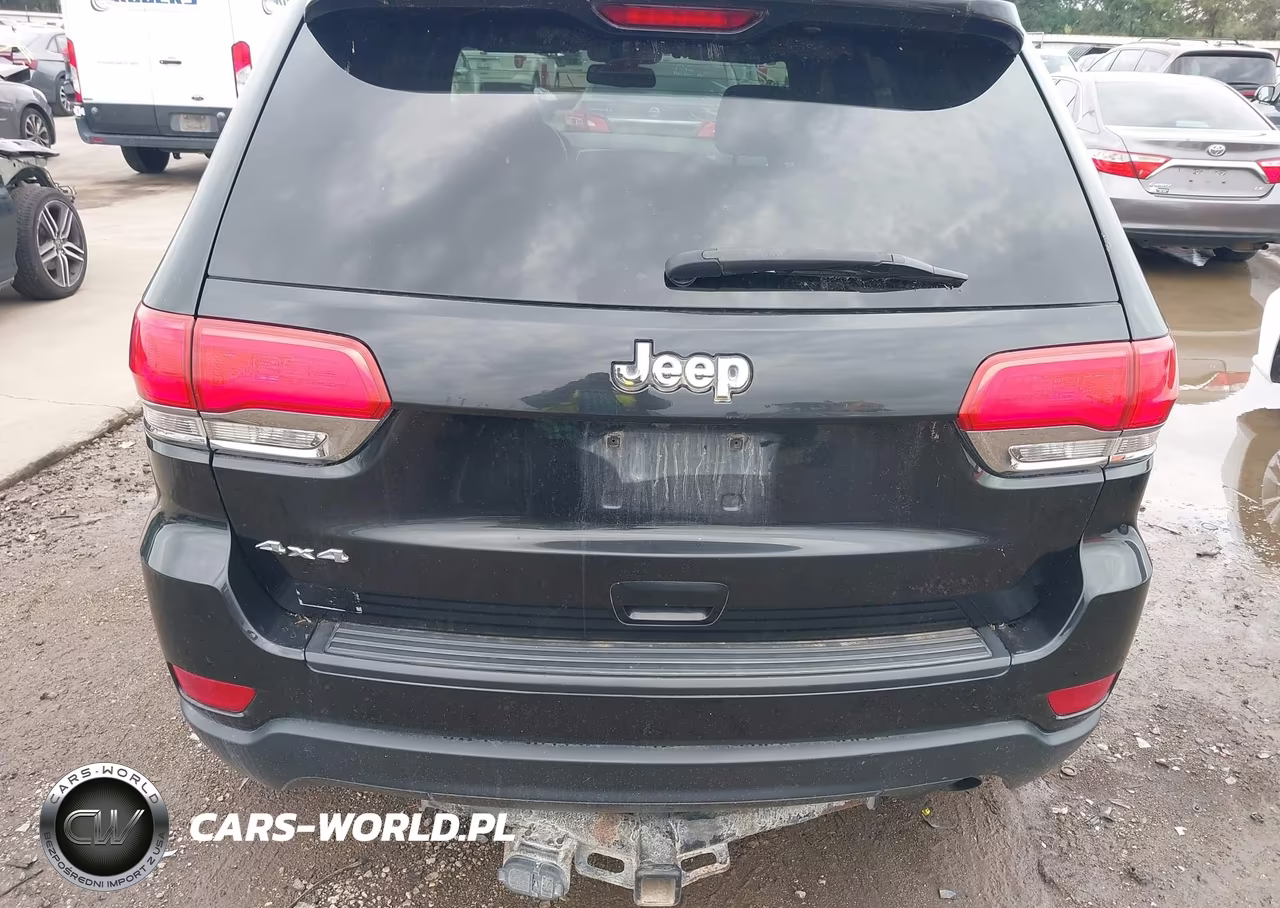2014 Jeep Grand Cherokee Laredo VIN:1C4RJFAG7EC403577 - 16