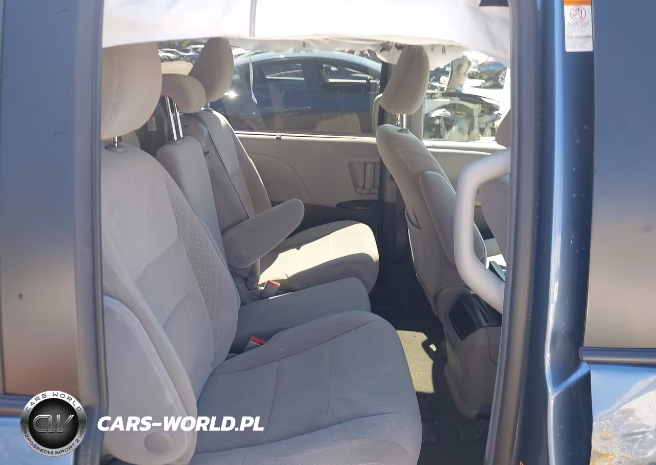 2017 Toyota Sienna Le 8 Passenger VIN:5TDKZ3DC2HS890918 - 8