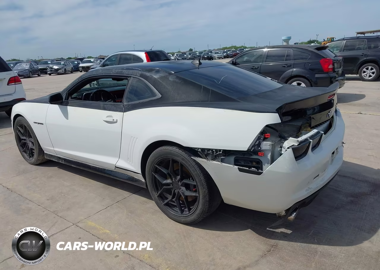 2011 Chevrolet Camaro 2Ss VIN:2G1FK1EJ4B9169810 - 3