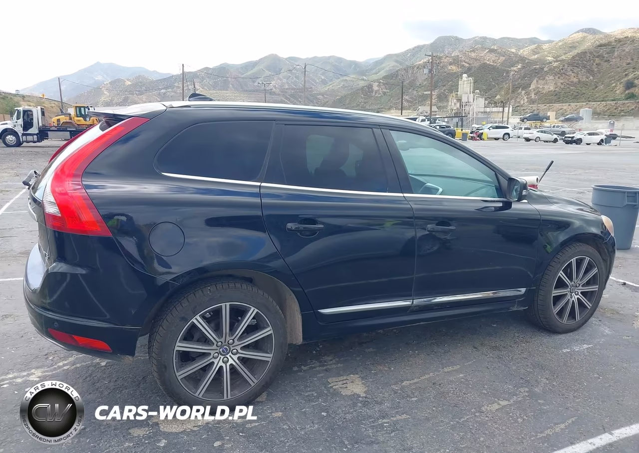 2016 Volvo Xc60 T5 Drive-E Premier VIN:YV440MDK2G2857260 - 13