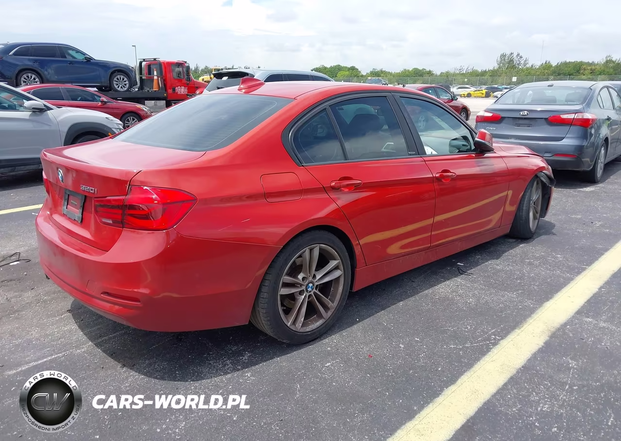 2016 BMW 320I VIN:WBA8E1G5XGNU11296 - 4