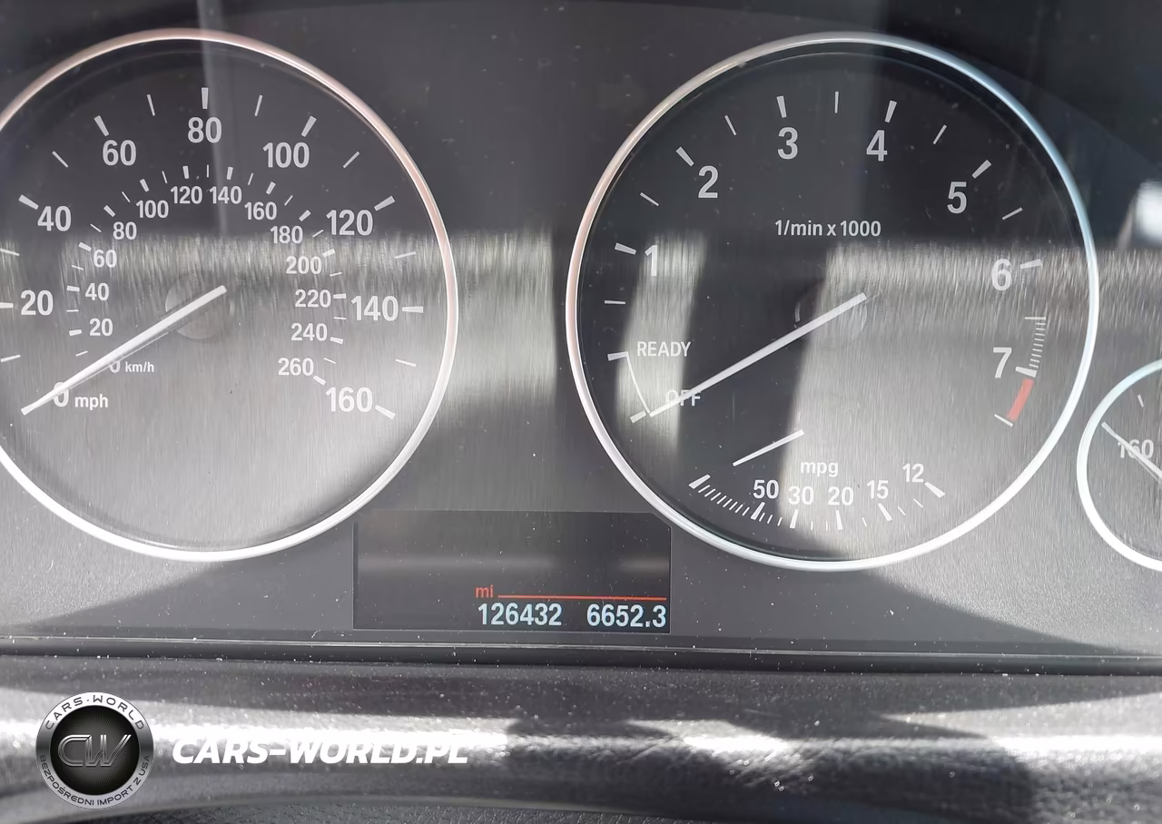 2016 BMW 320I VIN:WBA8E1G5XGNU11296 - 7