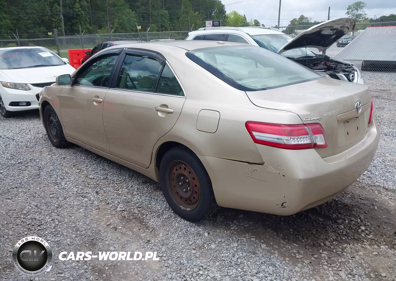 2010 Toyota Camry Le VIN:4T4BF3EK8AR013948 - 3