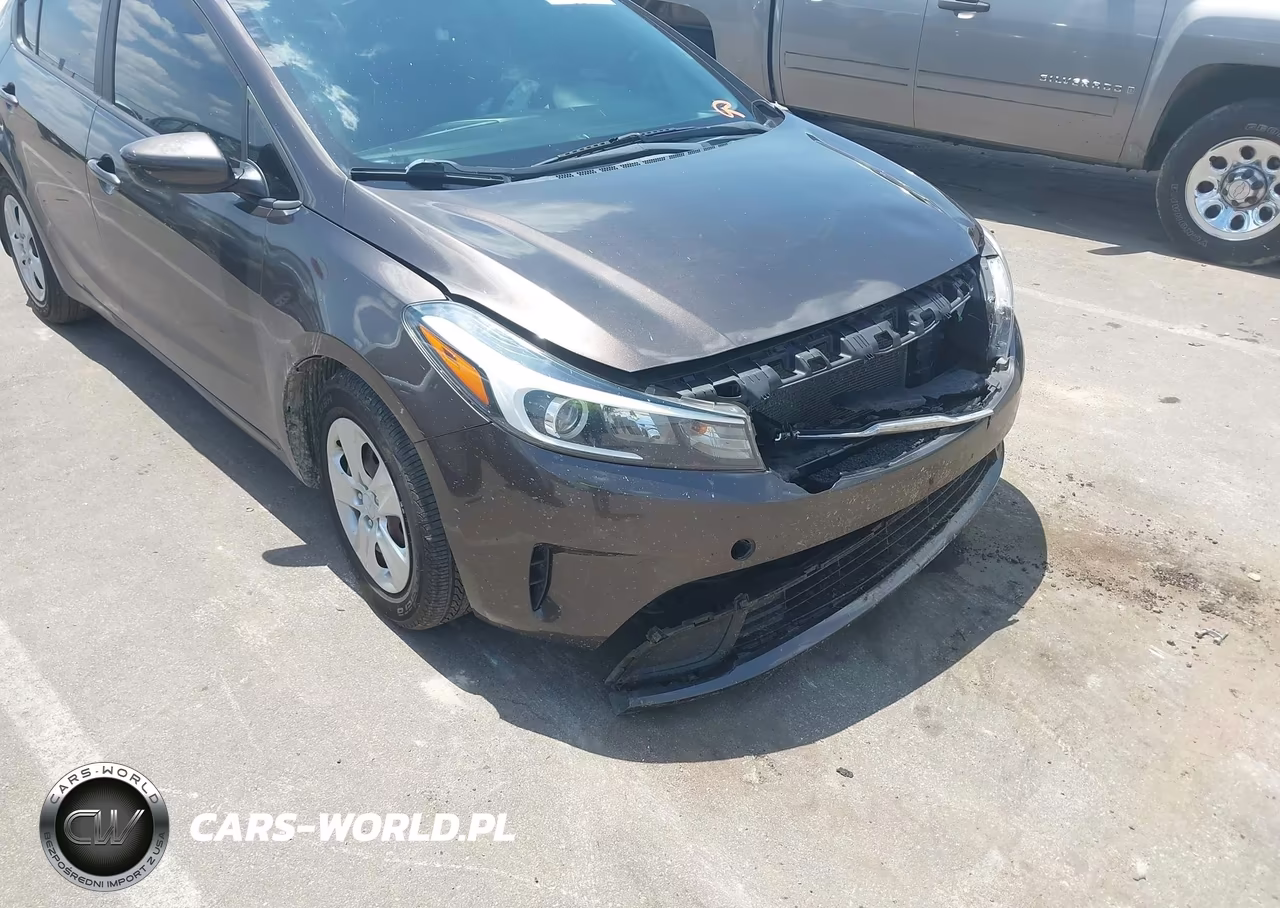 2017 Kia Forte Lx VIN:3KPFL4A71HE131655 - 6