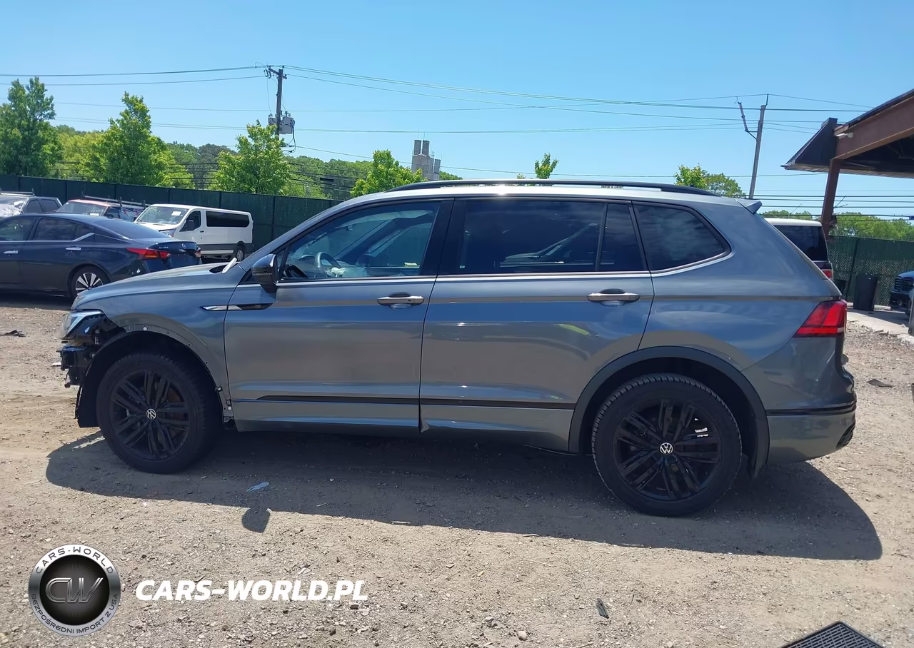 2022 Volkswagen Tiguan 2.0T Se R-Line Black VIN:3VV8B7AX4NM112646 - 15