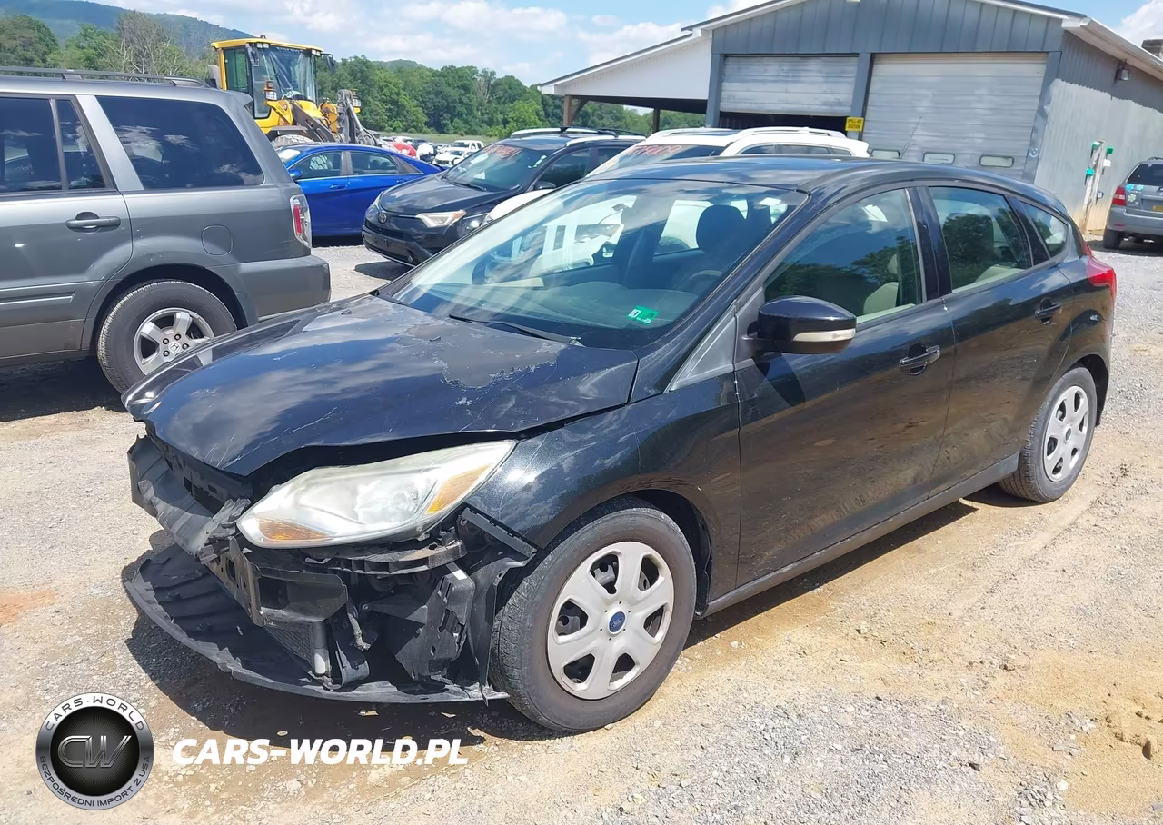 2014 Ford Focus Se VIN:1FADP3K26EL200423 - 2