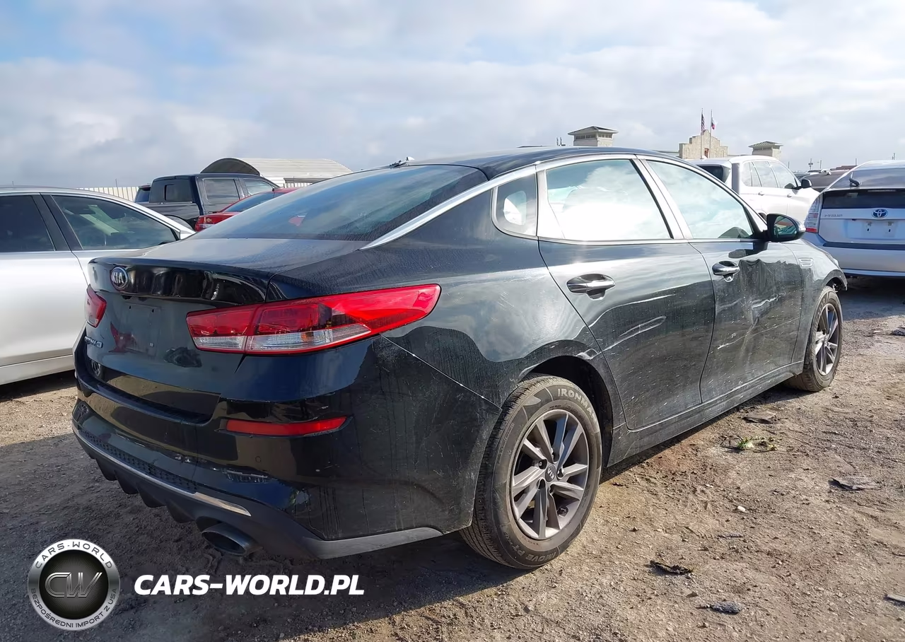 2020 Kia Optima Lx VIN:5XXGT4L38LG414892 - 4