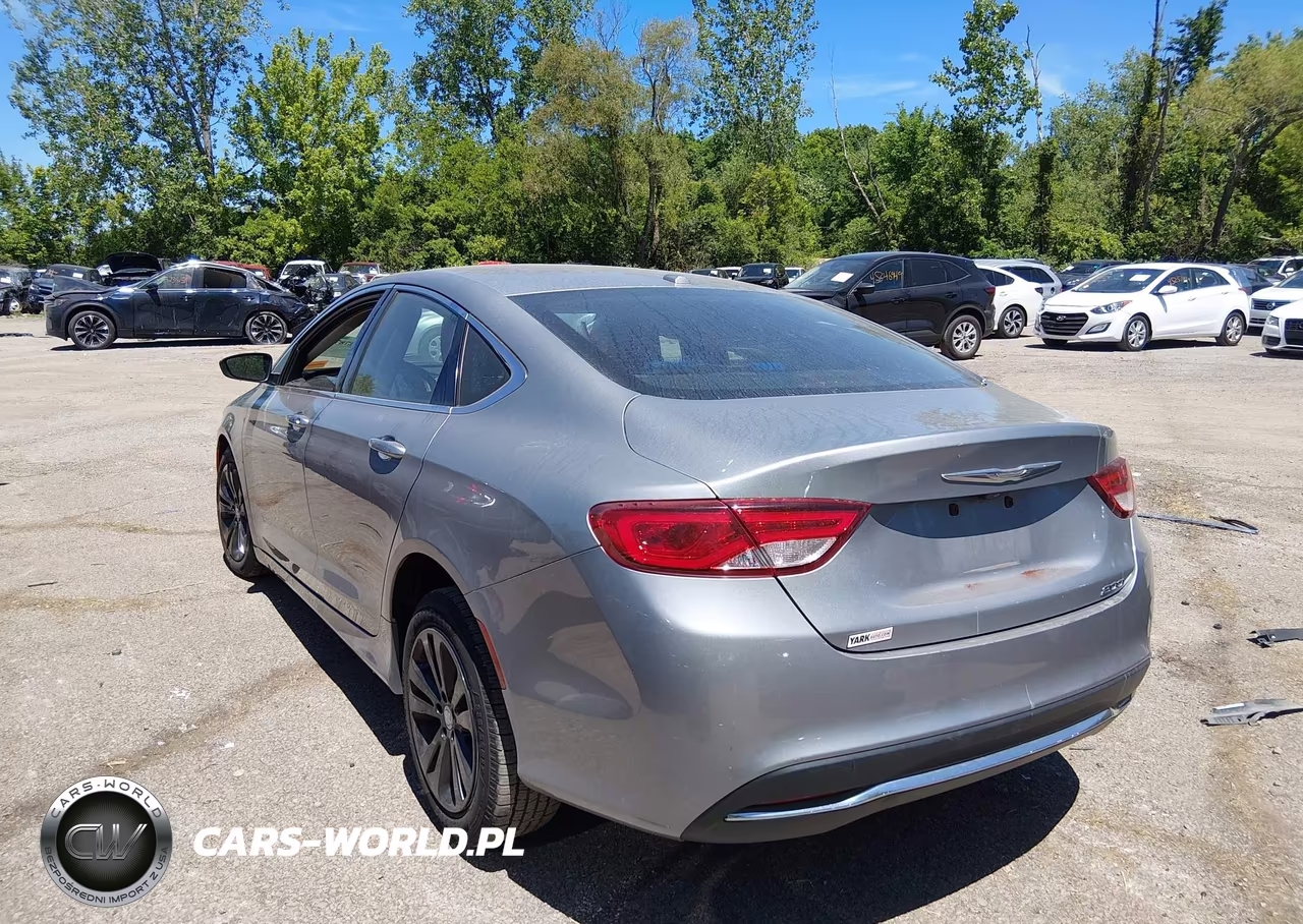 2015 Chrysler 200 Limited VIN:1C3CCCAB6FN503862 - 3