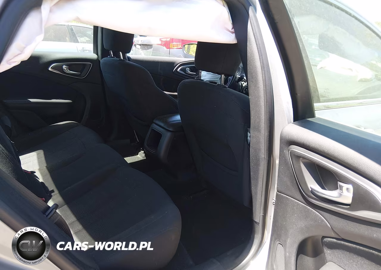 2015 Chrysler 200 Limited VIN:1C3CCCAB6FN503862 - 8