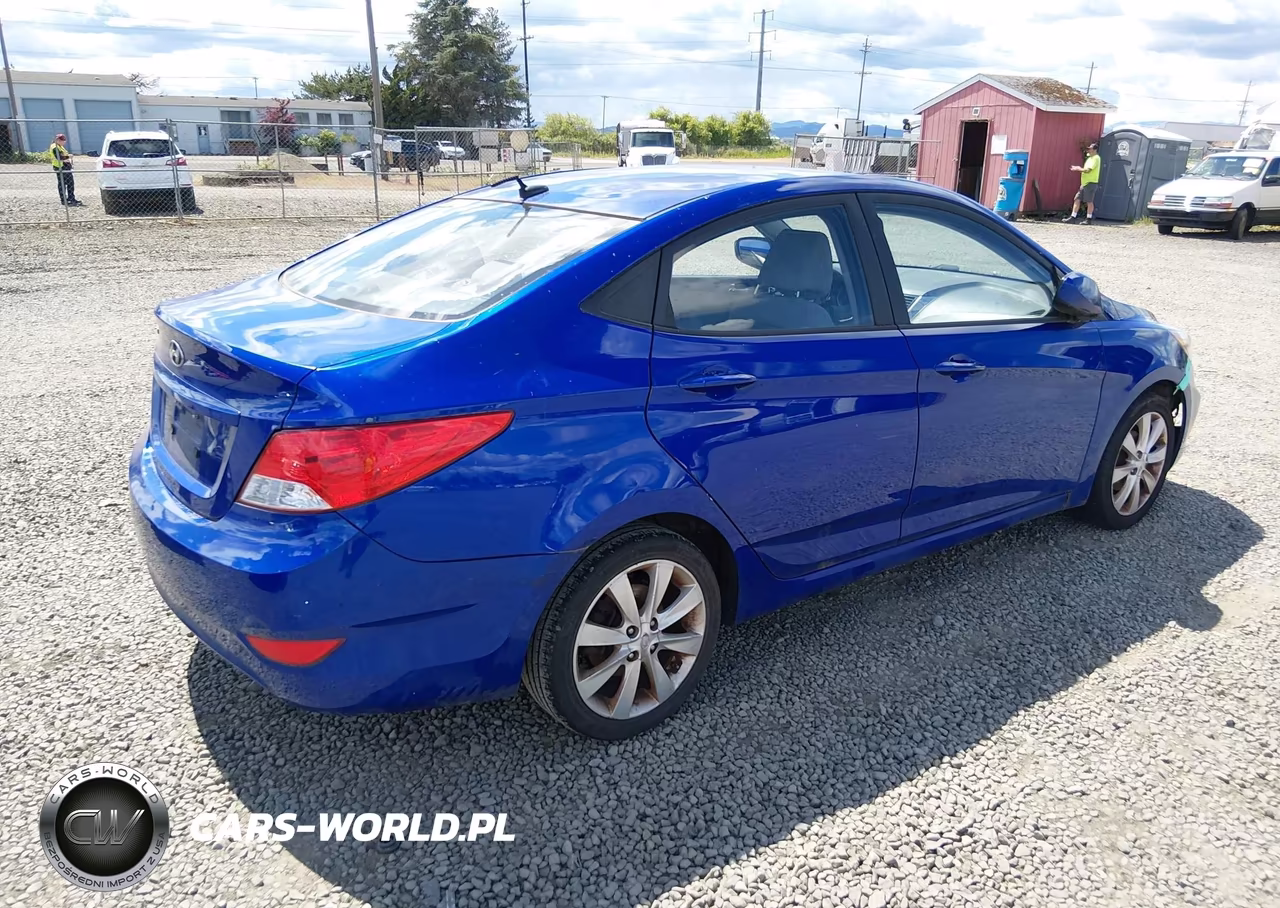 2012 Hyundai Accent Gls VIN:KMHCU4AE4CU064294 - 4