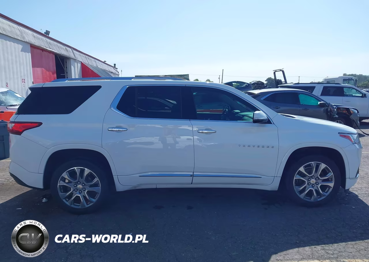 2018 Chevrolet Traverse Premier VIN:1GNEVJKW2JJ187033 - 13