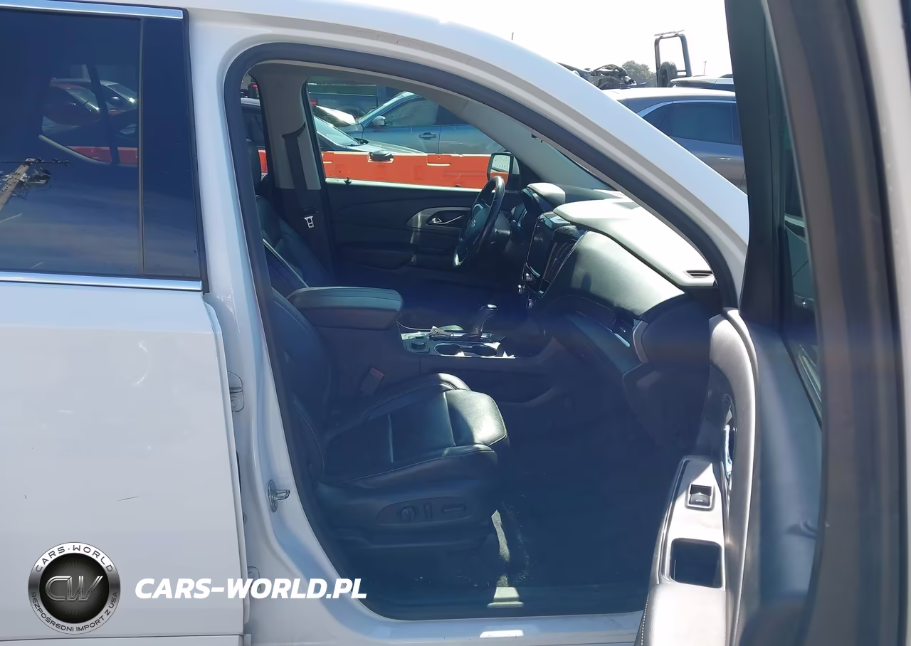 2018 Chevrolet Traverse Premier VIN:1GNEVJKW2JJ187033 - 5