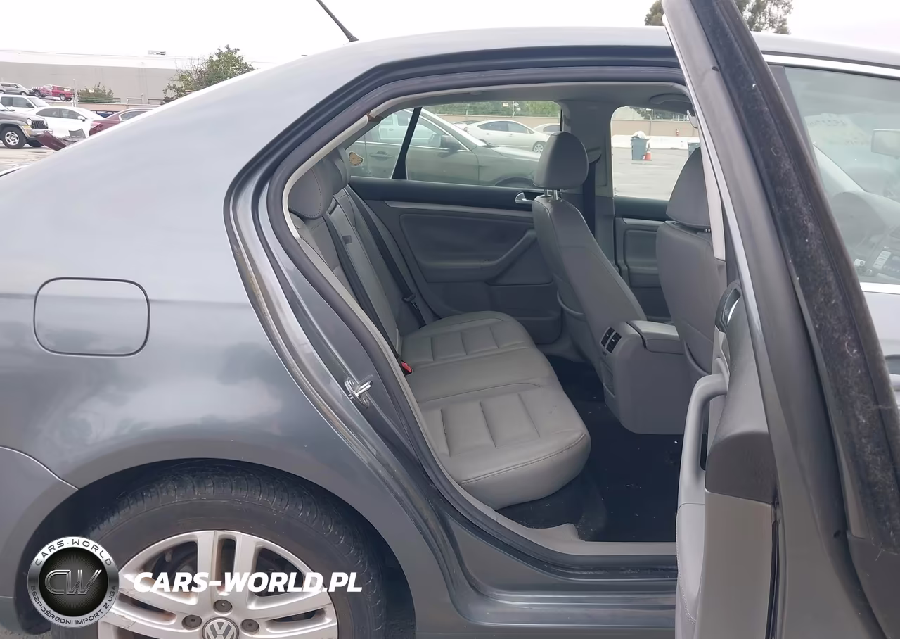 2007 Volkswagen Jetta Wolfsburg Edition VIN:3VWEG71K67M196430 - 8
