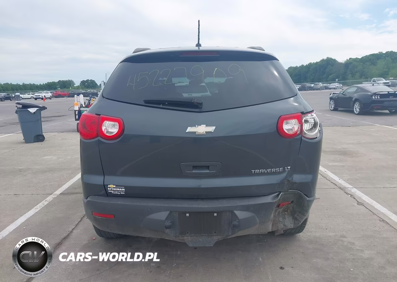 2011 Chevrolet Traverse 1Lt VIN:1GNKRGED7BJ180021 - 16