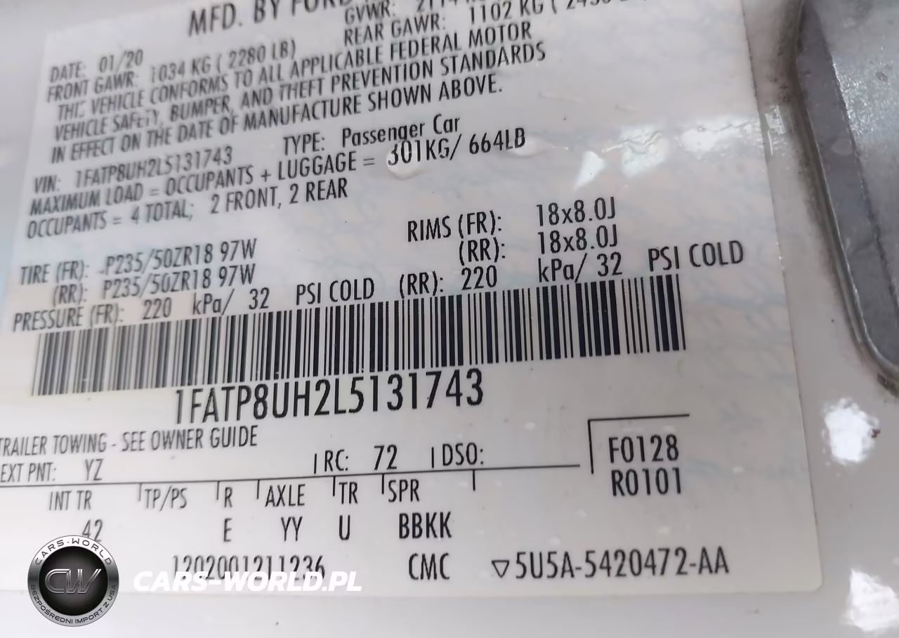2020 Ford Mustang Ecoboost Premium VIN:1FATP8UH2L5131743 - 9