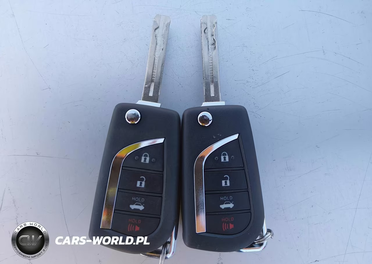 2025 Toyota Corolla Le VIN:JTDB4MEEXS3031783 - 11