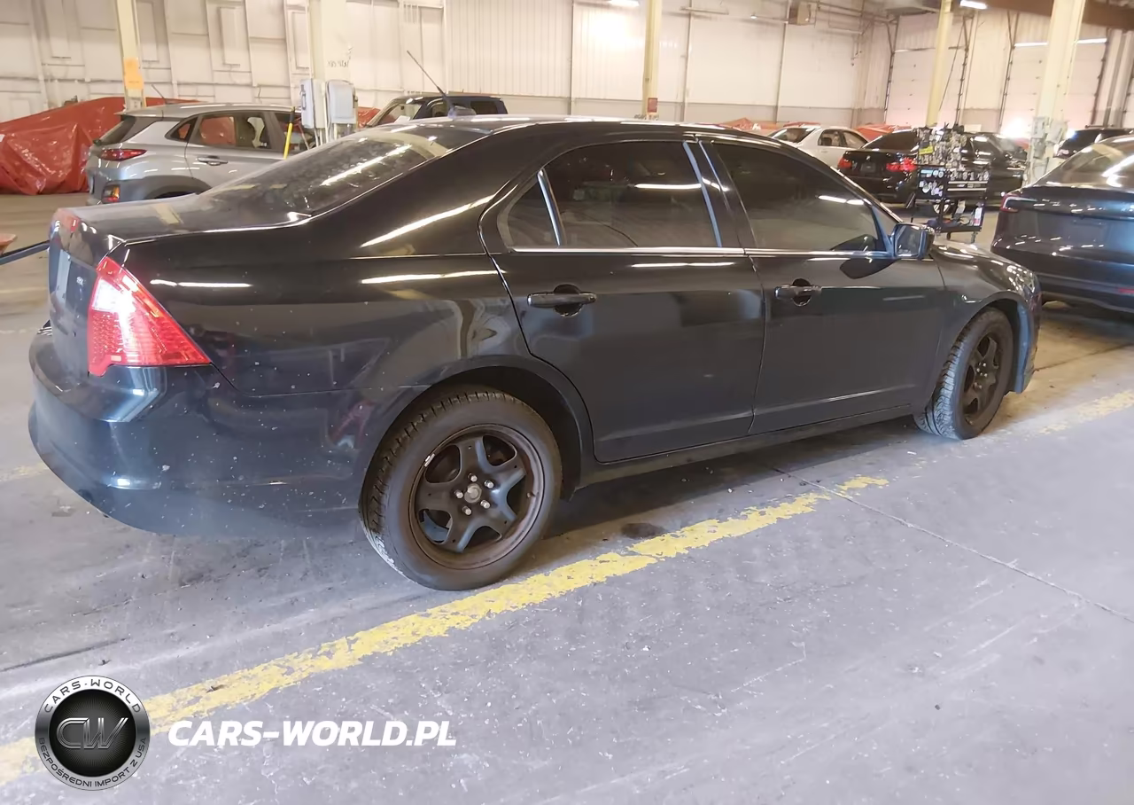 2010 Ford Fusion Se VIN:3FAHP0HA3AR124542 - 4