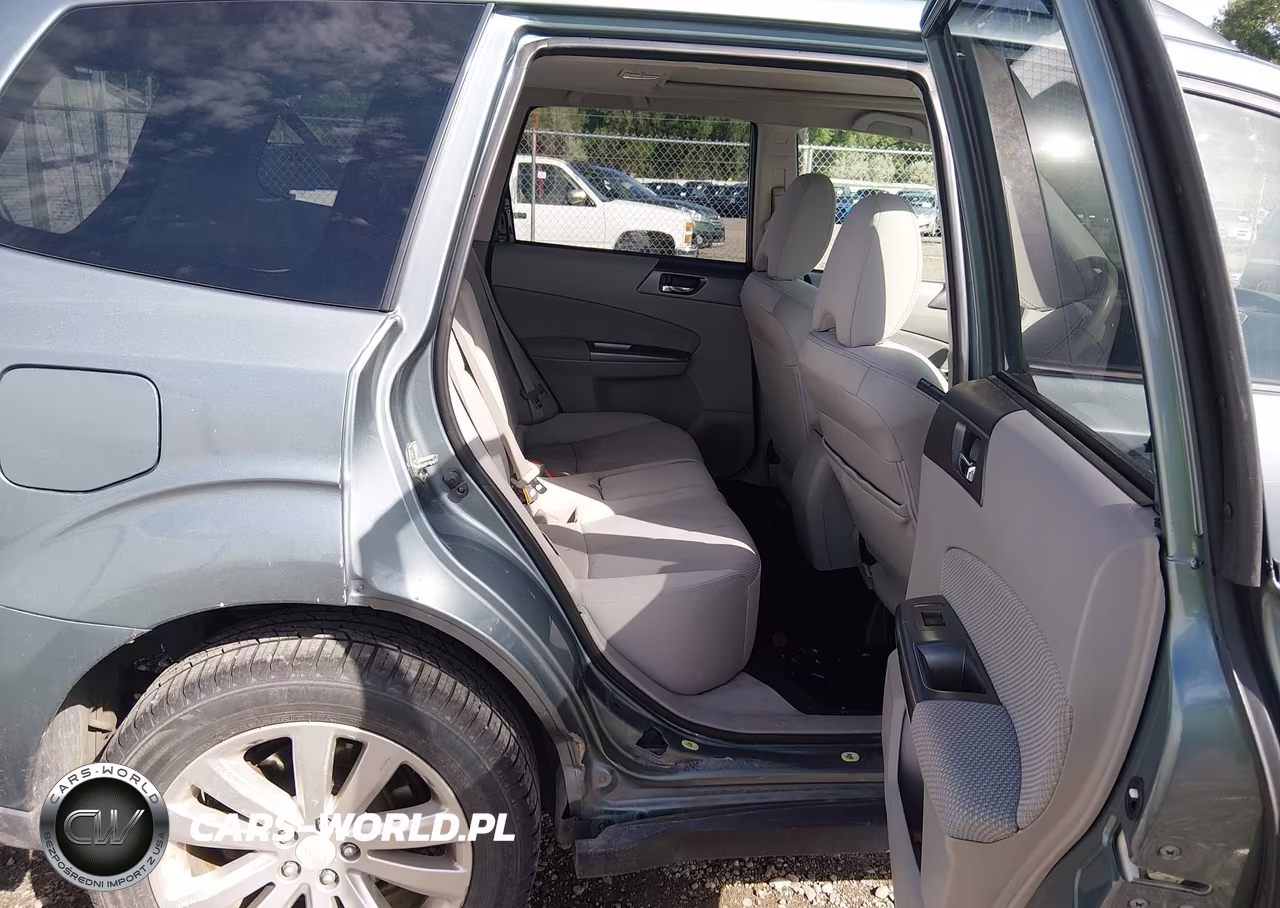 2011 Subaru Forester 2.5X Premium VIN:JF2SHADC0BH712915 - 8