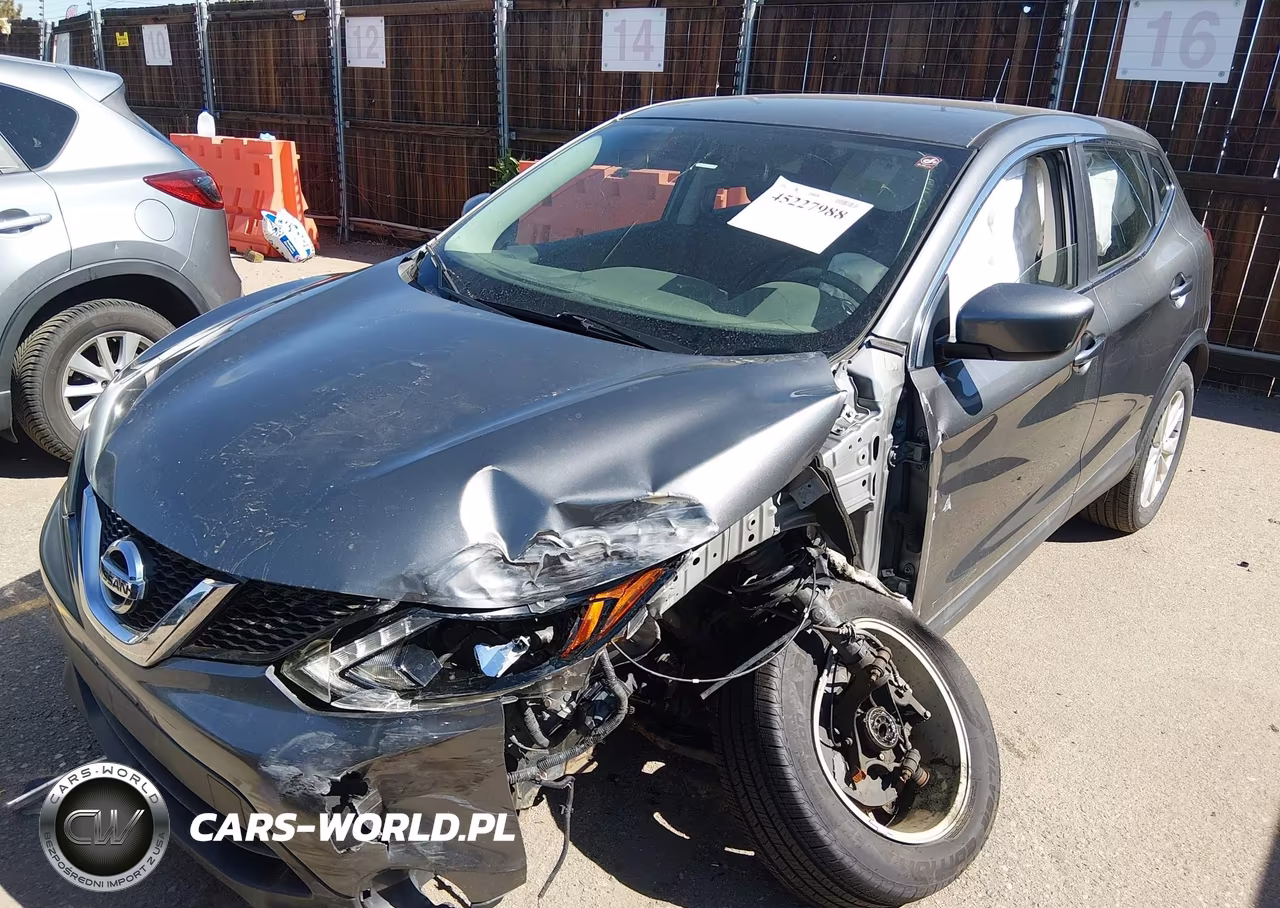 2017 Nissan Rogue Sport S VIN:JN1BJ1CR8HW140881 - 2