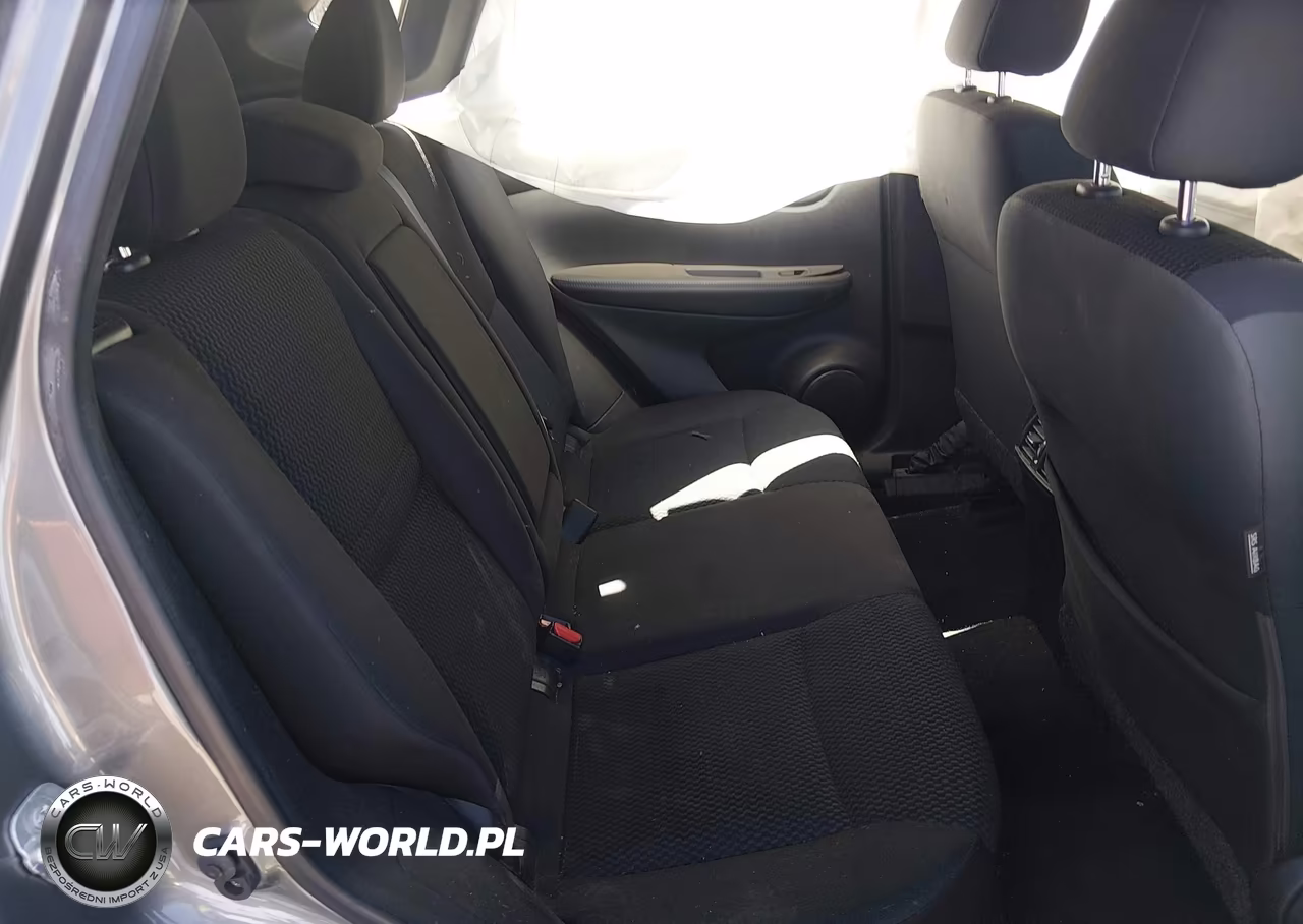 2017 Nissan Rogue Sport S VIN:JN1BJ1CR8HW140881 - 8