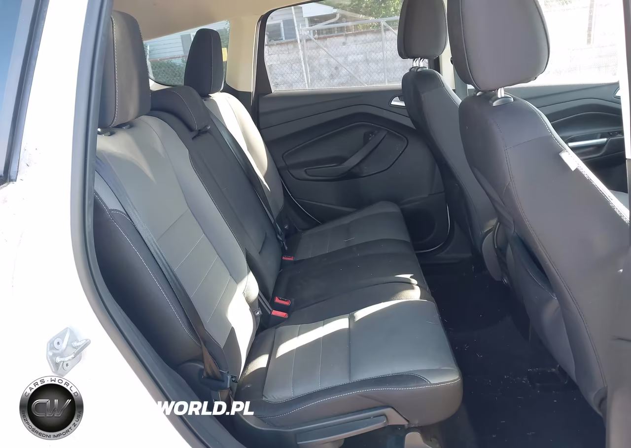 2016 Ford Escape Se VIN:1FMCU9G97GUB92803 - 8