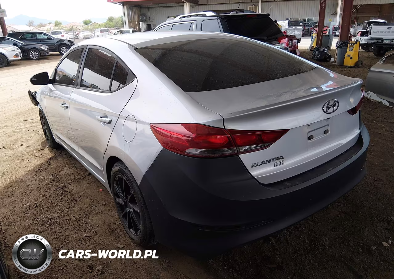 2018 Hyundai Elantra Se VIN:5NPD74LF2JH338993 - 3