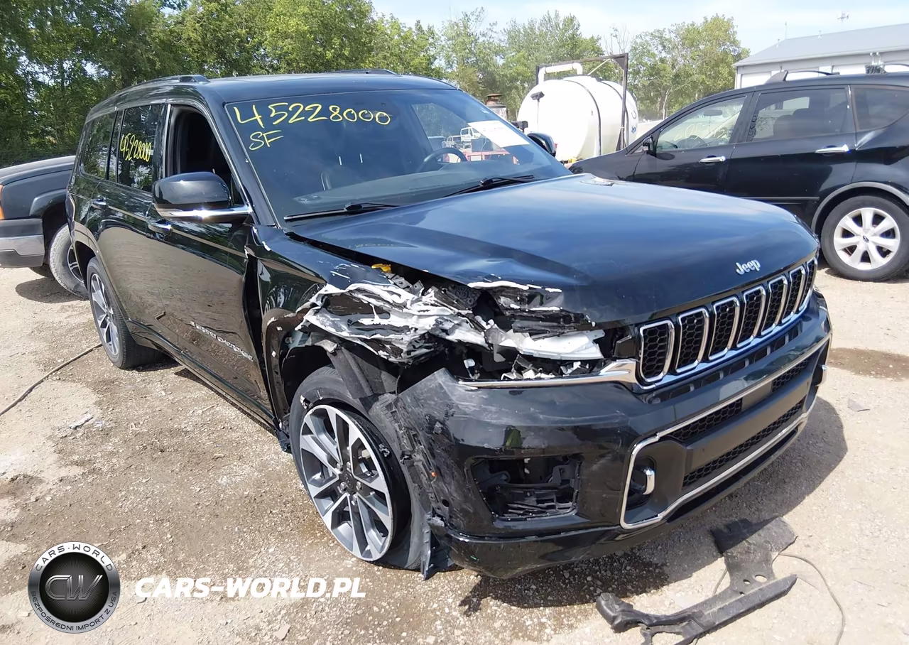 2022 Jeep Grand Cherokee L Overland 4X4 – zdjęcie 1 z 16